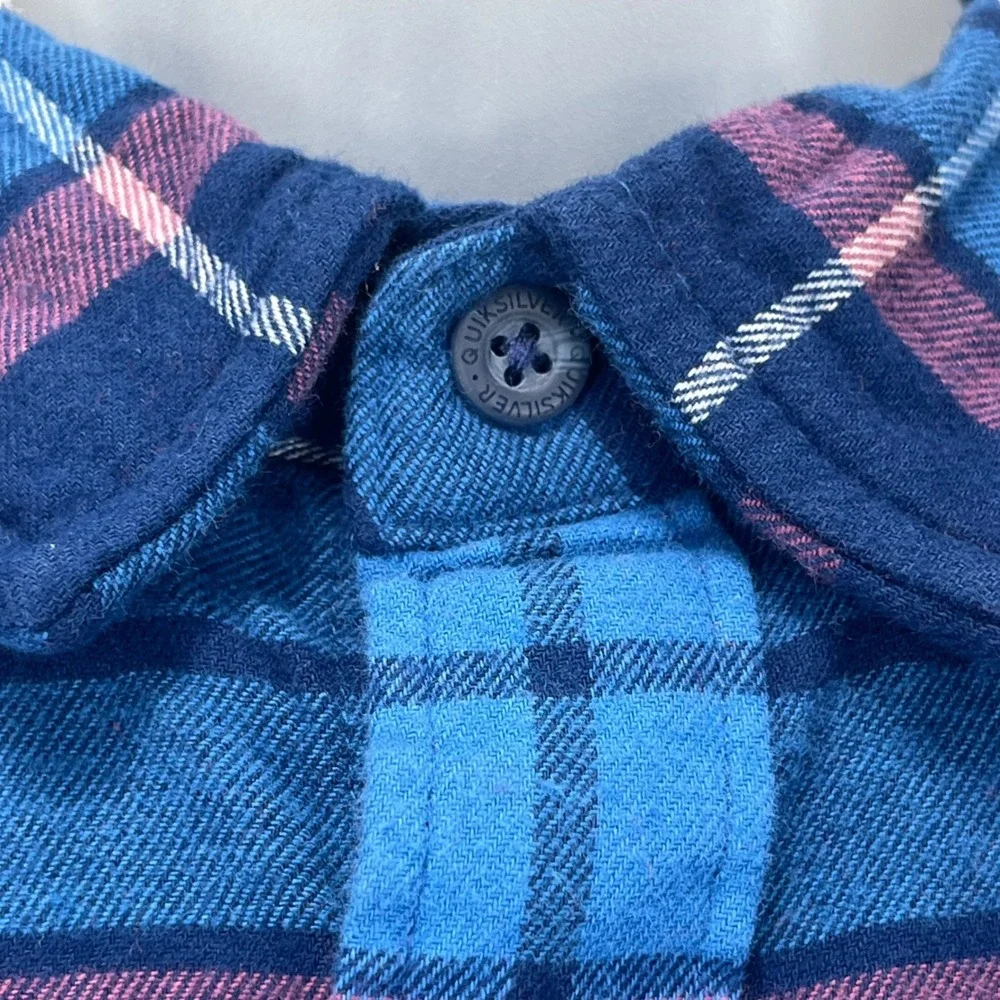 Quicksilver‎ Men Large Flannel Blue Pink Plaid Long Sleeve Button-Up Regular Fit